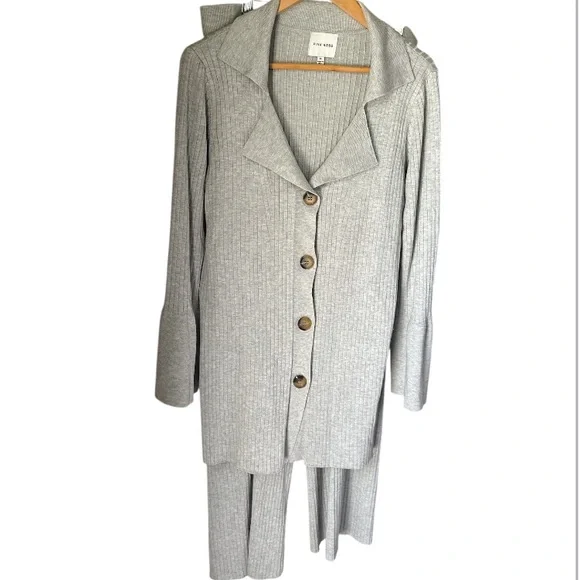 Pink rose set Gray Ribbed Button-Up Cardigan & Pants knit cozy soft stretch xl - Picture 2 of 6